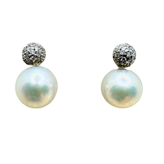 Pendientes Iannelli hechos a mano con perlas de agua dulce de 8/8,5 mm y diamantes