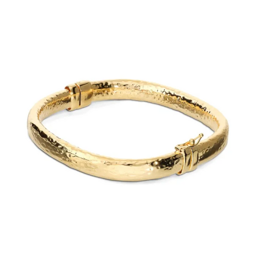 Pulsera etrusca cuadrada martillada en bronce bañado en oro de 18 quilates