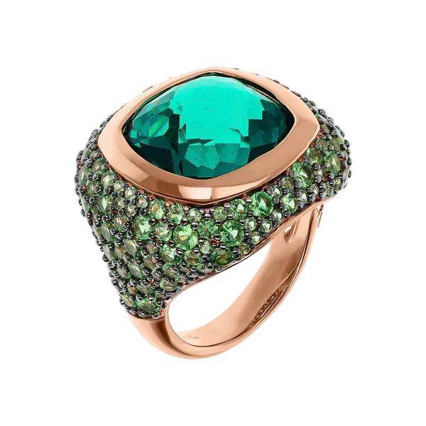 Anillo Bronzallure Chevalier con gema prismática y pavé de circonitas cúbicas verdes