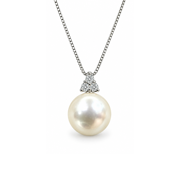 Collar Bibigi' de oro blanco con perla Akoya y diamantes -