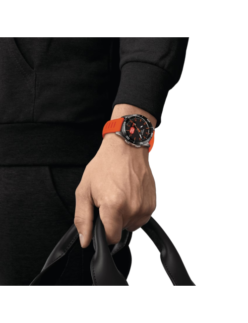 Tissot T-Touch Connect Sport con Cinturino in Silicone Arancio