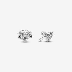 Pendientes Pandora de corazones con tres piedras