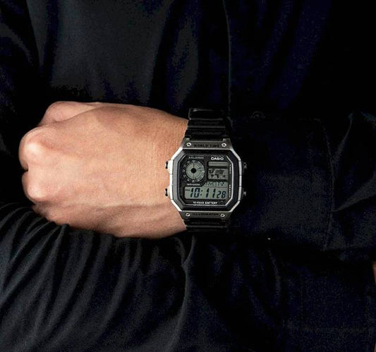 Casio Orologio Uomo Con Cinturino In Resina Nera