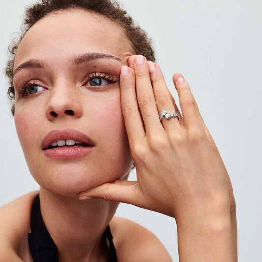 Anello Pandora Fascia Scintillante Intrecciata