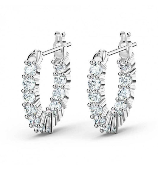 Pendiente de aro Swarovski Vittore con piedras redondas blancas