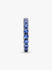 Anillo Pandora con banda azul brillante