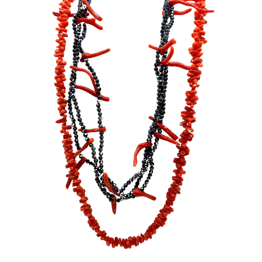 Collana Rajola Cecilia con Corallo Spinello Blu ed Ematite
