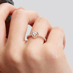Anello Pandora Rosè Con Cuore in Rilievo Bianco 188421C02