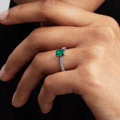 Pandora Green Baguette Cut Ring 194506c01