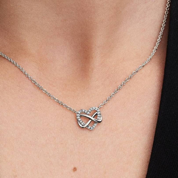 Collana Pandora Cuore Infinito Pietre Luminose 392666C01
