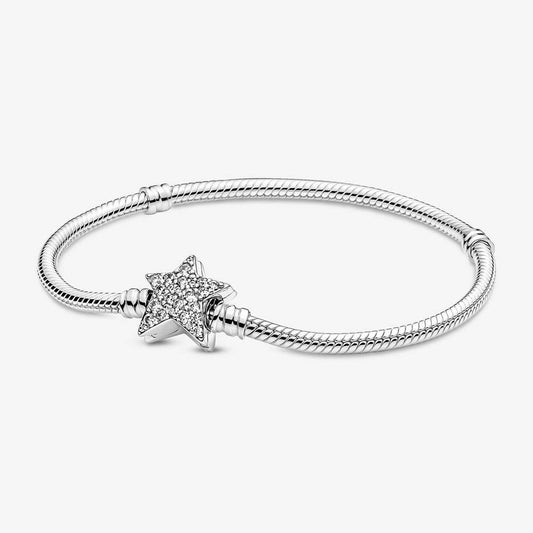 Pulsera Pandora con cierre de estrella brillante
