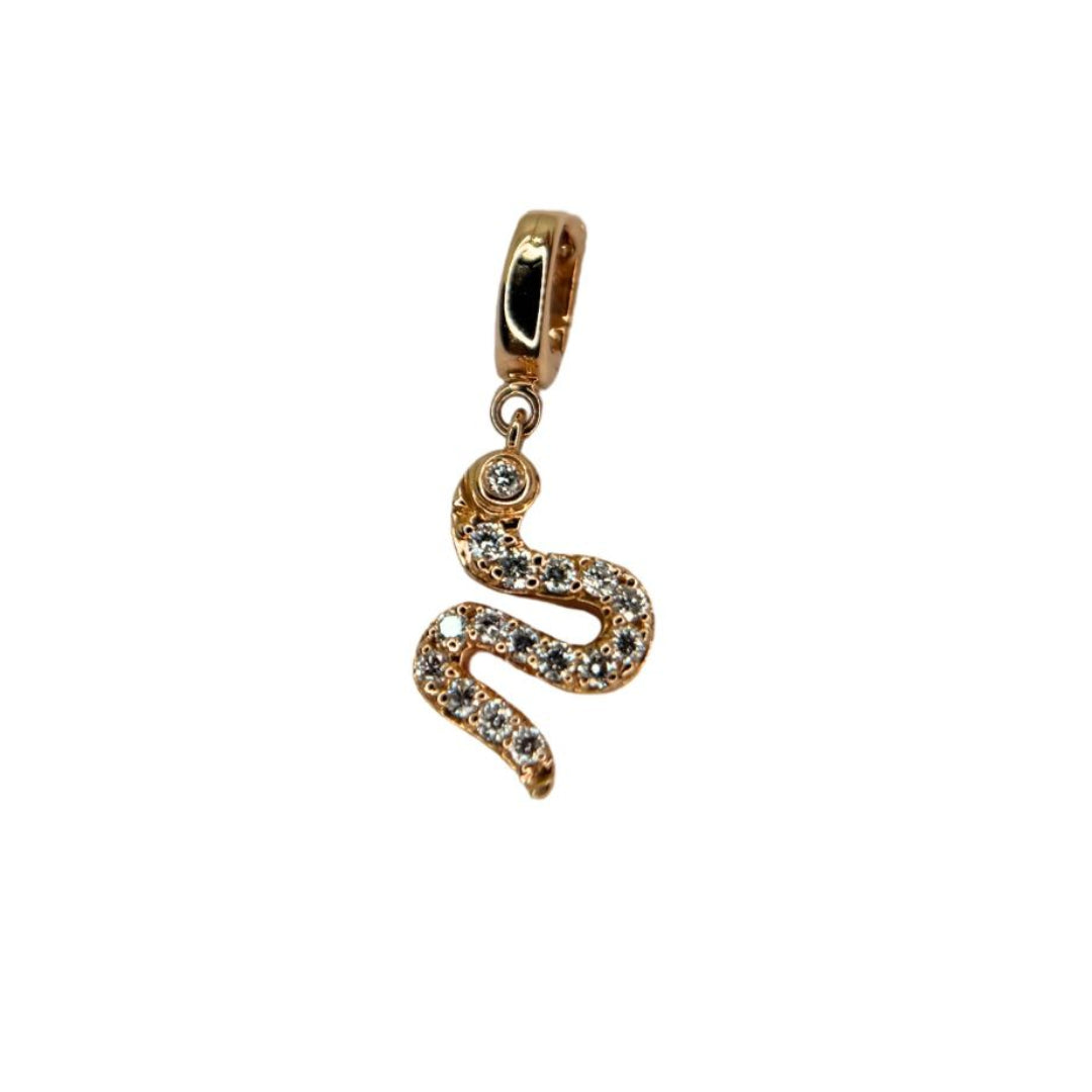 Colgante de serpiente de Giorgio Visconti en oro rosa y diamantes