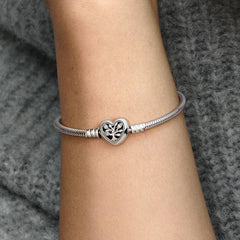 Pandora Bracelet with Heart Clasp Family Tree