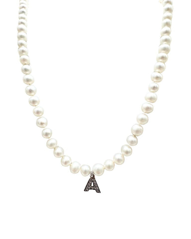 Collana con Perle d'Acqua Dolce 4 mm con Moschettone e Ciondolo in Oro Bianco