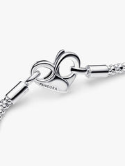 Bracciale Pandora Maglia Geometrica Con Chiusura Moschettone A Cuore