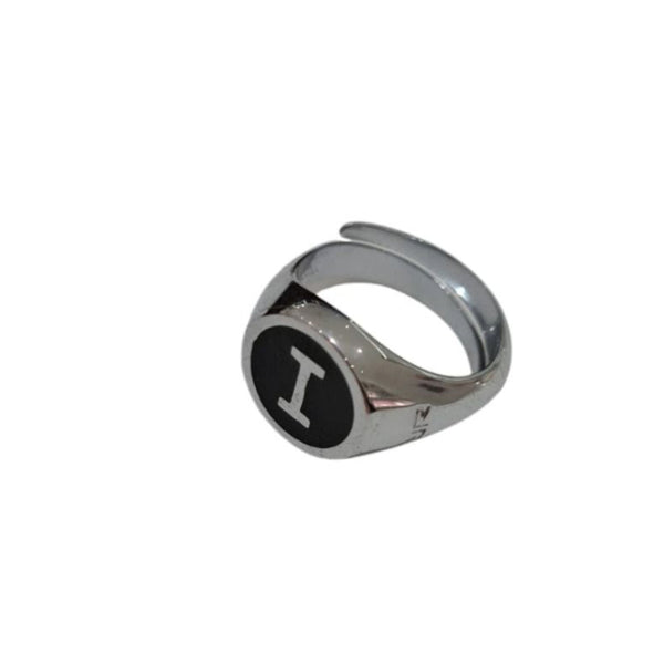 Anillo con inicial I de Rebecca Chevalier