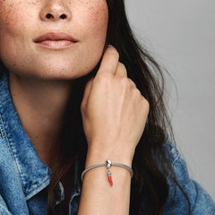 Charm Pandora Cuerno de la suerte rojo