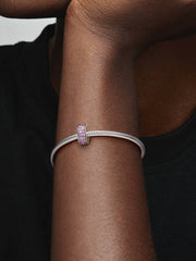 Clip Pandora con pavé y circonitas rosas