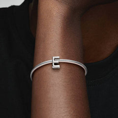 Charm Pandora Lettera E 797459