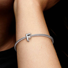 Charm Pandora Lettera F 797460