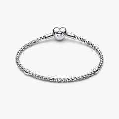 Bracciale Pandora Maglia Geometrica Con Chiusura a Cuore 593853C00