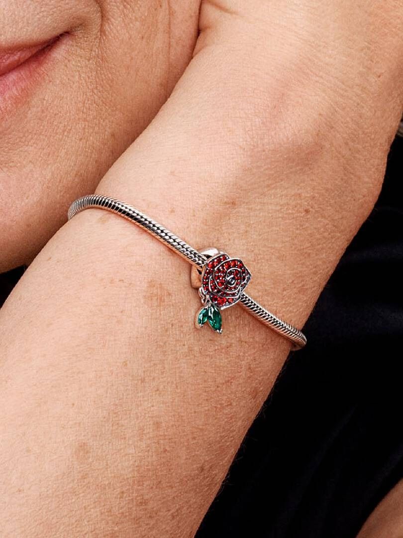 Charm Pandora Rosa Scintillante Rossa 793201C02