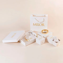 Orecchini Milor Gold Mezzo Cerchio Con Mini Pavè Oro 375 WSGD90363.YG