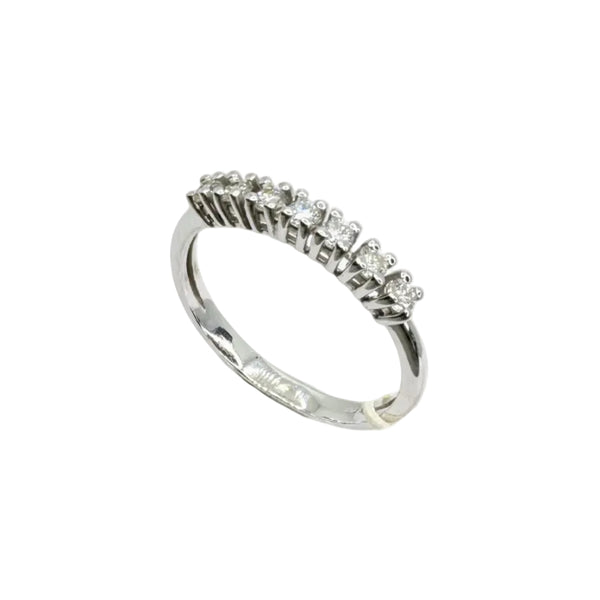 Anello Veretta a 7 Pietre realizzato in Oro Bianco 18 KT e Diamanti AN919