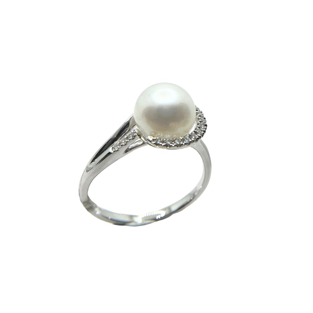 Anillo de oro blanco de Giorgio Visconti con perla natural y diamantes