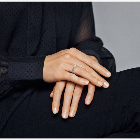 Anillo Pandora rosa ruborizado decorado con esferas