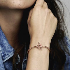 Pandora Bracelet with Rose T-Clasp