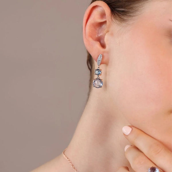 Pendientes colgantes Bronzallure con prisma de gema redonda azul y pavé de circonitas cúbicas