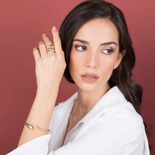 Anello Etrusca a Fascia Serpente Martellato