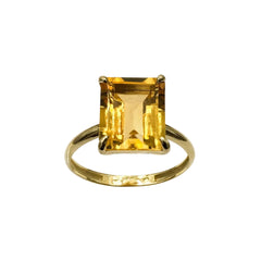 18KT Yellow Gold Ring with Octagonal Cut Natural Stone