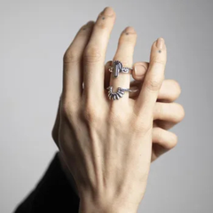 Nove25 Ethnic Floral Band Ring