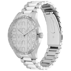Reloj plateado icónico de Calvin Klein con logotipo