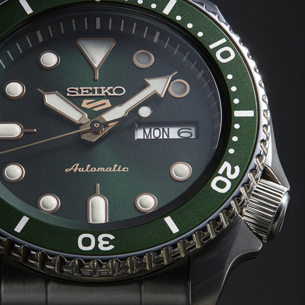Orologio Seiko 5 Sport con Quadrante Verde Automatico SRPD63K1
