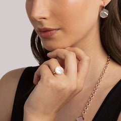 Bronzallure Cocktail Ring with Round White Mother of Pearl
