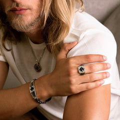 Anillo de plata Zancan con rosa de los vientos