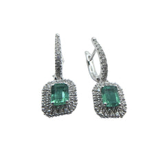 Pendientes colgantes de oro blanco Davite&amp;Delucchi con esmeraldas y diamantes