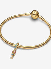 Charm colgante de caballito de mar Pandora chapado en oro de 14 k