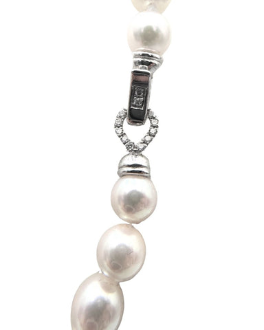 Necklace with 6.5 mm Akoya Pearls and White Gold and Diamond Clasp