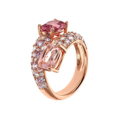 Anillo Bronzallure Contrarié con gema prismática de corte mosaico y pavé de circonitas cúbicas de morganita