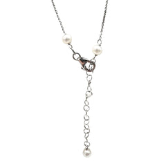 Collar de oro blanco y diamantes con perlas Edison de 12 mm