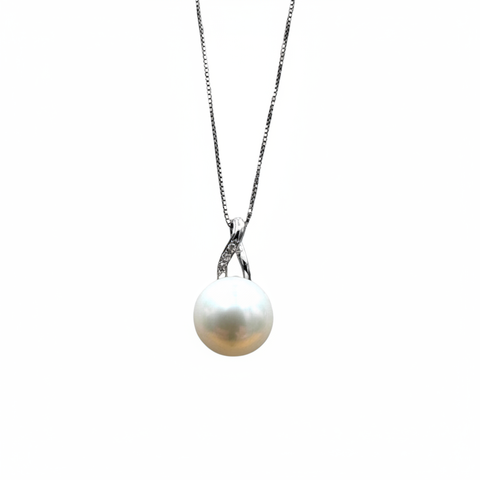 Collana con perla migliorata