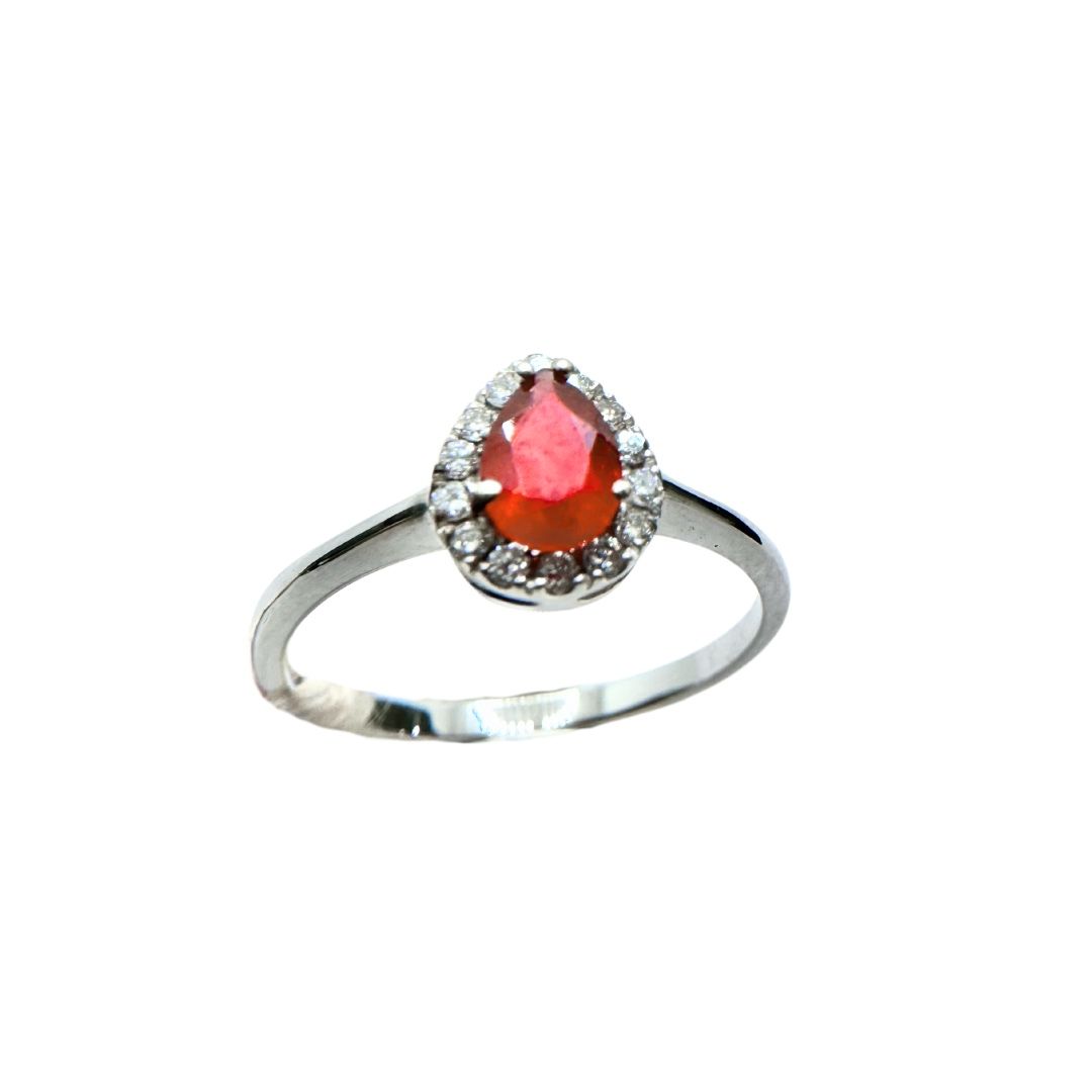 Anillo Bibigì Drop en oro blanco con piedras preciosas de rubí, esmeralda y zafiro