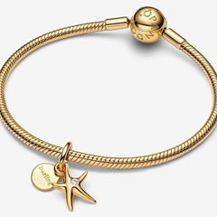 Charm colgante de estrella de mar Pandora "Darling" chapado en oro de 14 k