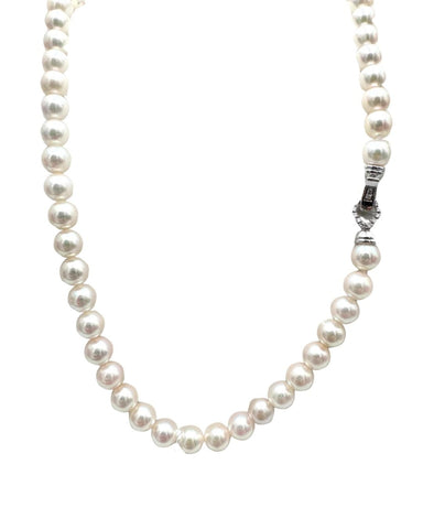 Necklace with 6.5 mm Akoya Pearls and White Gold and Diamond Clasp