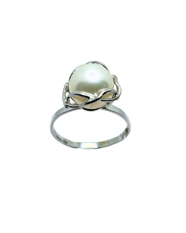 18KT White Gold Ring with 7.5/8mm Japanese Akoya Pearl