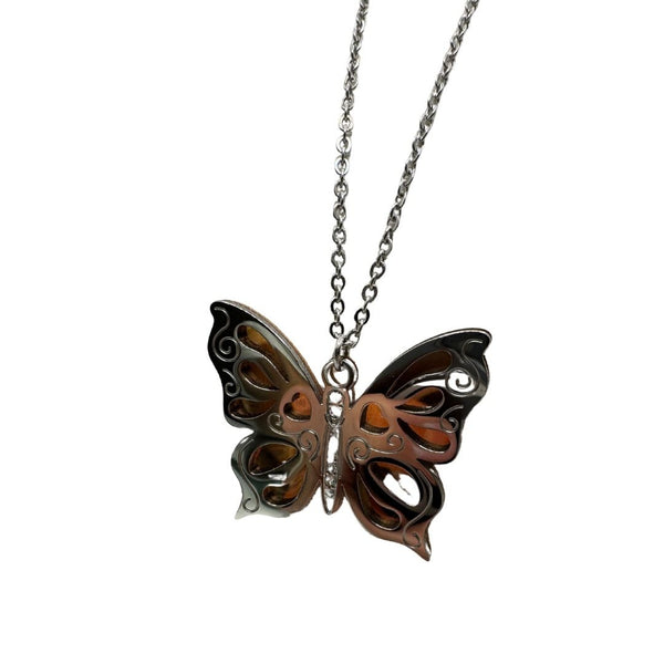 Collar largo de 2 joyas con mariposa